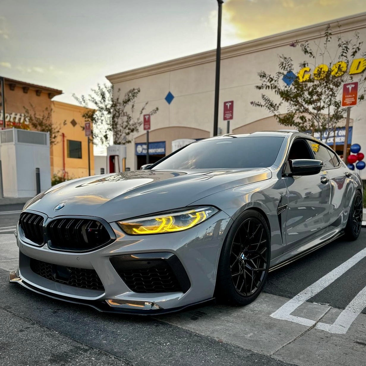 RGB & Yellow DRLs - BMW 8 Series