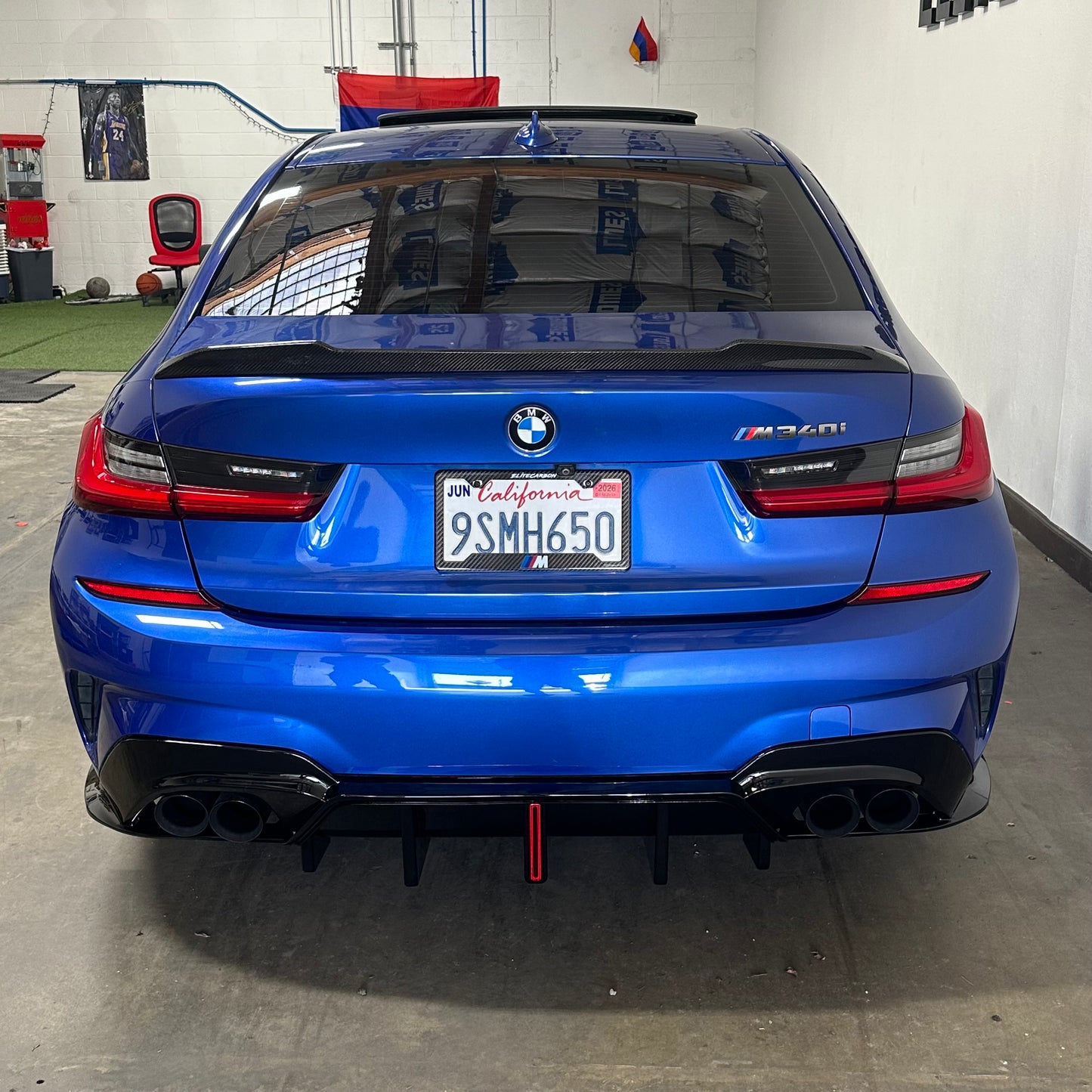 GLOSS BLACK F1 STYLE REAR DIFFUSER - 2019-2022 BMW G20 3 SERIES PRE-LCI