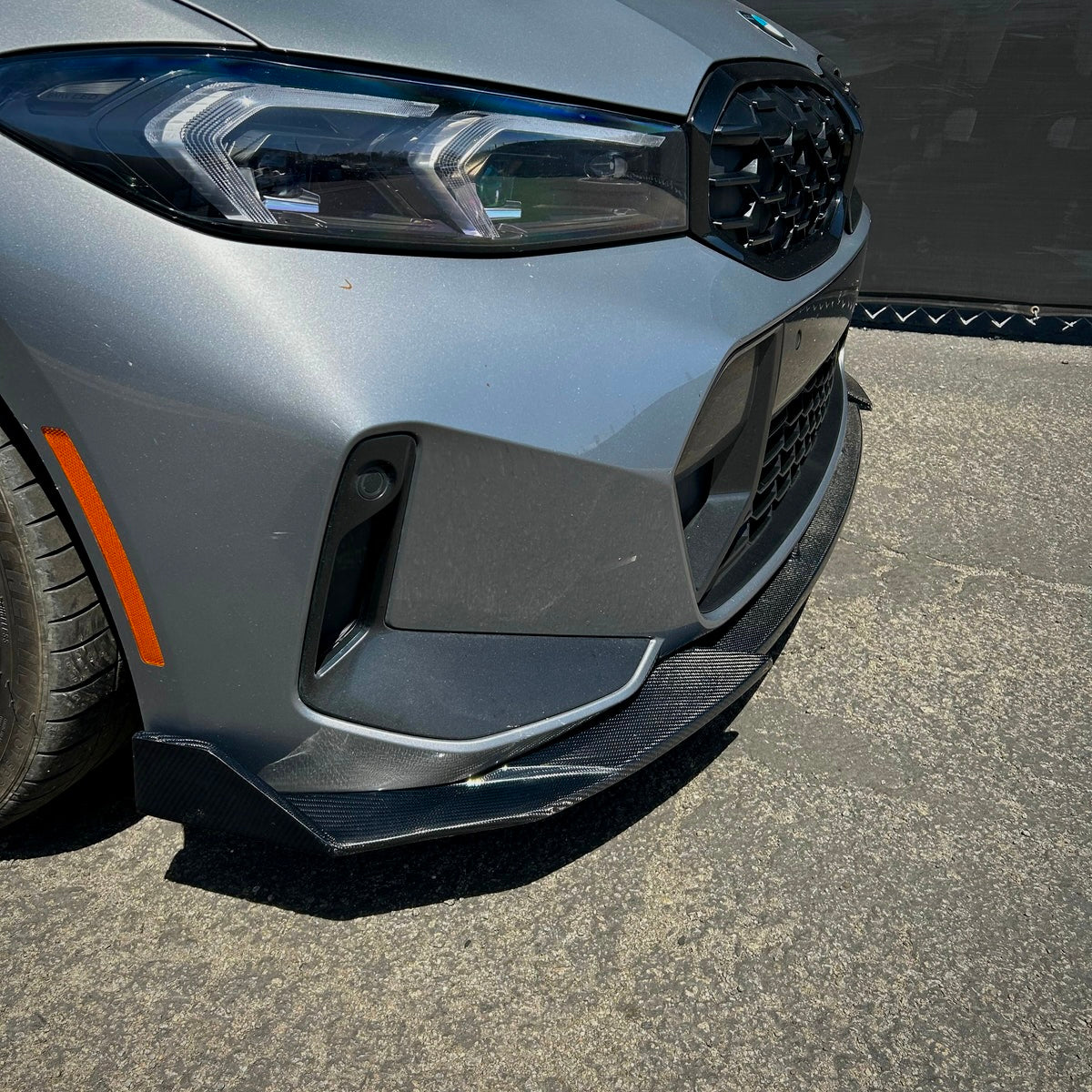 V1 STYLE CARBON FIBER FRONT LIP - LCI BMW G20 3 SERIES