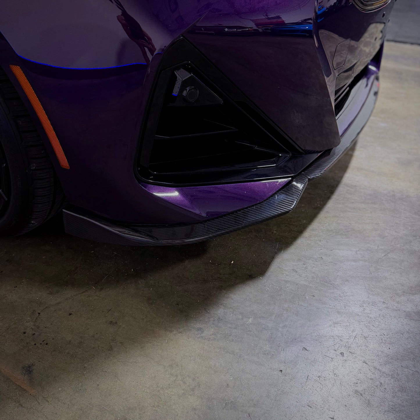 PERFORMANCE STYLE CARBON FIBER FRONT LIP - BMW G42 2 SERIES